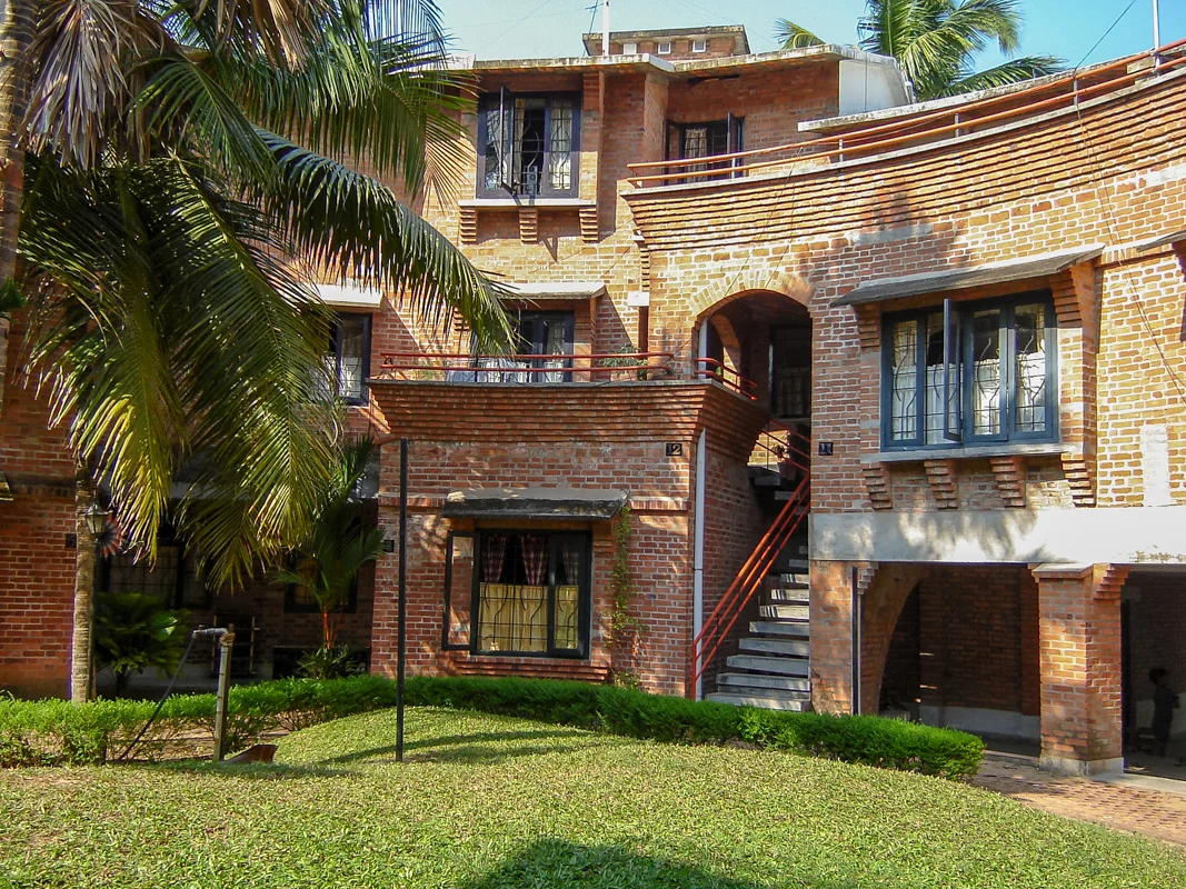 GOOD EARTH HAMLET, KOCHI